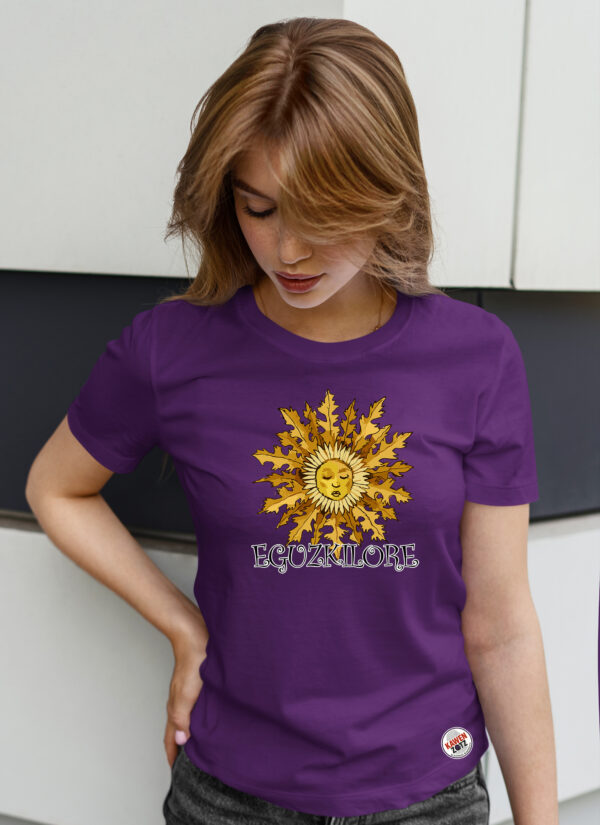 camiseta chica morada eguzkilore