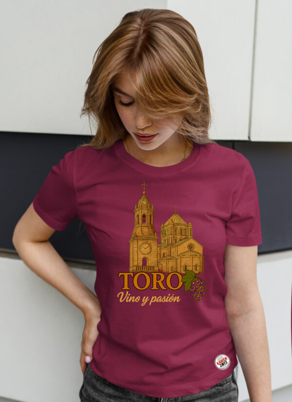 Camiseta VINO Y PASIÓN - Imagen 2